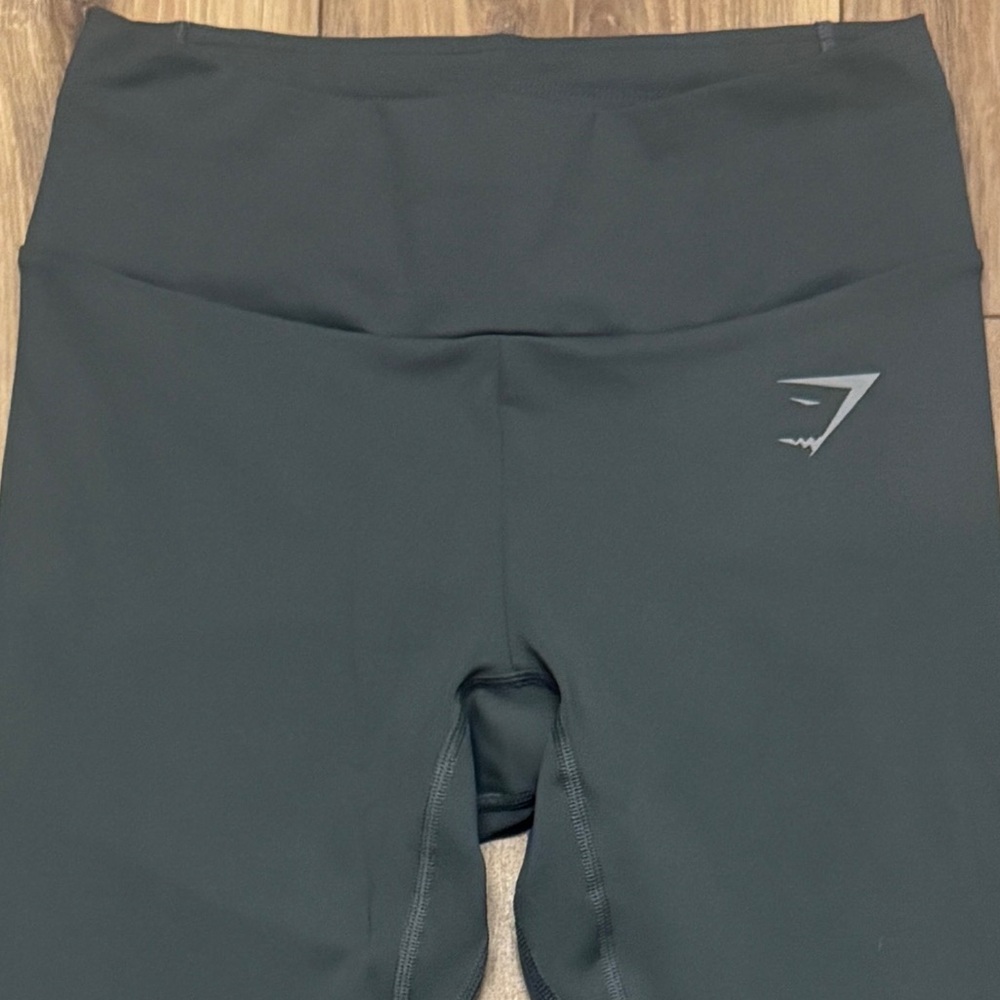 Gymshark Speed Leggings - charcoal grey
Gymshark | Size: small - Picture 4 of 9